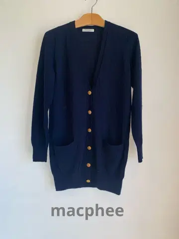 macphee 네이비 컬러 V넥 가디건
