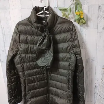 2023년 UNIQLO 울트라 라이트 다운 자켓 XL 올리브 그린