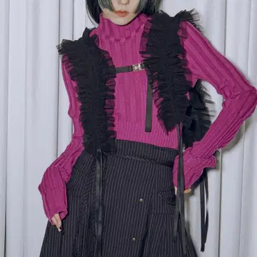 프릴 달린 하네스 서스펜더