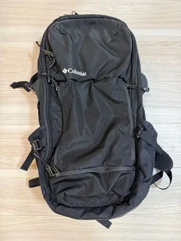 컬럼비아 페퍼 락 36L 백팩 블랙 PU8470