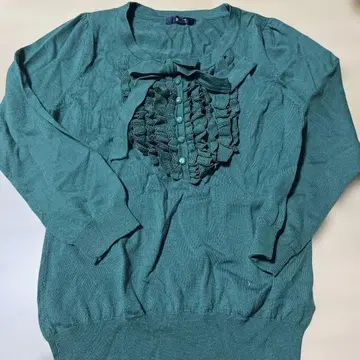 로페 프릴 니트 스웨터 M 사이즈 틸