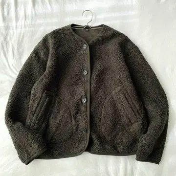 [유니클로] 플리스 보아 노카라 자켓 풀버튼 포켓 있음 L