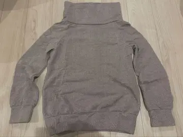 UNSQUEAKY 후드 부착 맨투맨 그레이