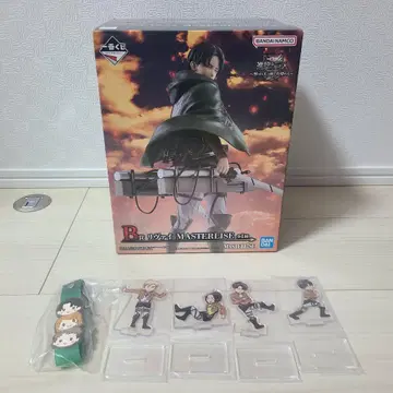 제일복권 진격의 거인 리바이 피규어