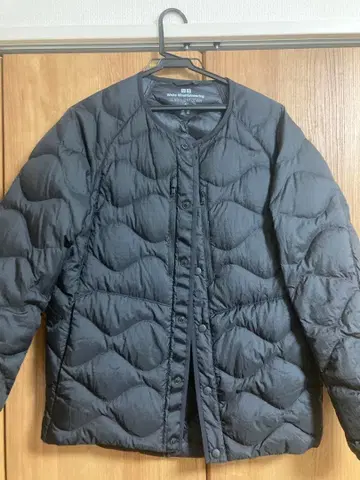 유니클로 x 화이트 마운티니어링 울트라 라이트 다운 S 블랙