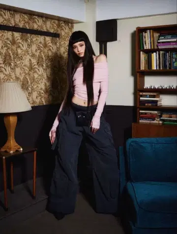 새상품 라구아젬 SEIRA x LAGUA MOTIF 상의 핑크