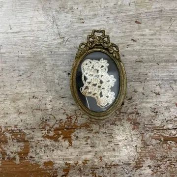 앤티크 레이스 장식 사진 액자