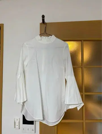 엠프리미어 엠풀 블라우스 셔츠