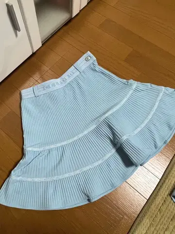 CELFORD 스카이블루 스커트 숏팬츠 세트 38