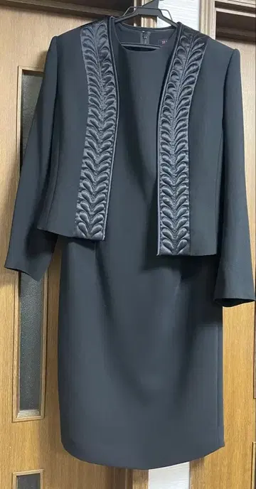 유키토리이 블랙 포멀 예복 관혼상제 원피스 수트