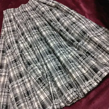 BARTHDAYBASH 트위드 플레어 롱 스커트