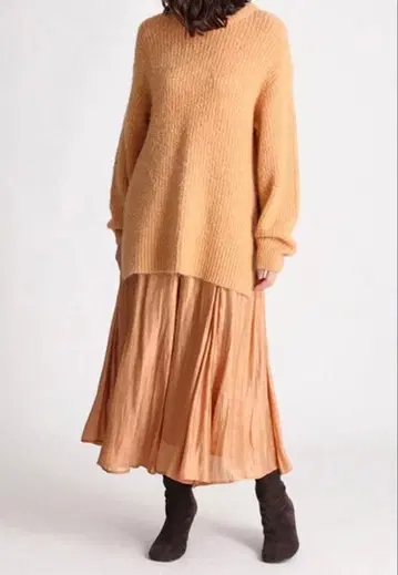 오렌지 베이지 긴팔 니트 스웨터 미라 오웬