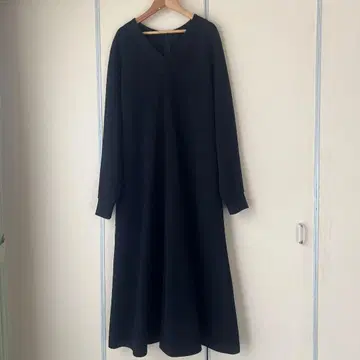새상품급 LE CIEL BLEU V Neck Sweat Dress 일본제