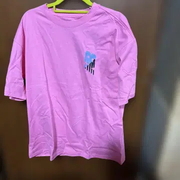 새상품 택 포함 GYDA x NB 콜라보 티셔츠