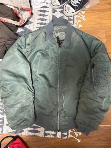 ALPHA INDUSTRIES MA-1 자켓 L 사이즈 올리브 그린