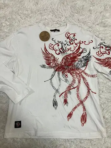 택 포함 미사용 새상품 일본풍 봉황 디자인 화이트 긴팔 티셔츠 2L 와펜