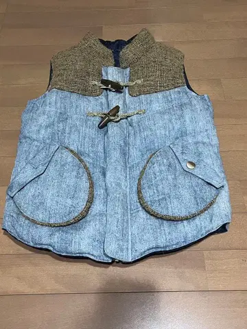 데님풍 다운 베스트 리버서블 레오파드 무늬