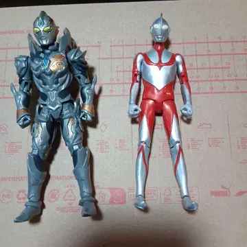 울트라맨 액션 피규어