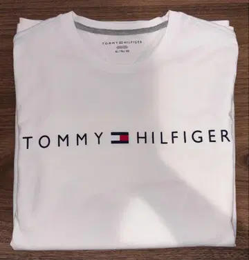 [ 미사용 새상품 ] TOMMY HILFIGER 화이트 T셔츠 XL