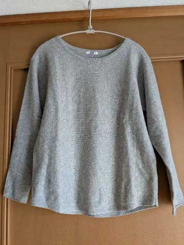 유니클로 캐시미어 100% 돌먼 슬리브 니트 스웨터 그레이