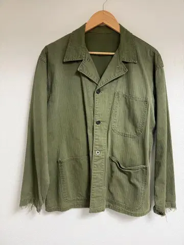 올리브 그린 밀리터리 자켓