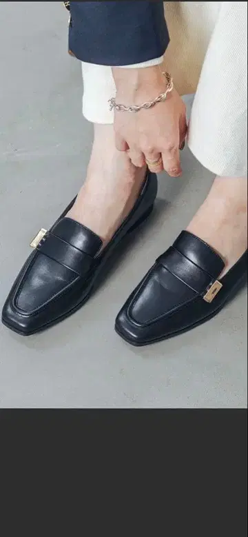 컨디션 최상 EVOL [ 에볼 ] 블랙 로퍼 23.5cm 2025AW