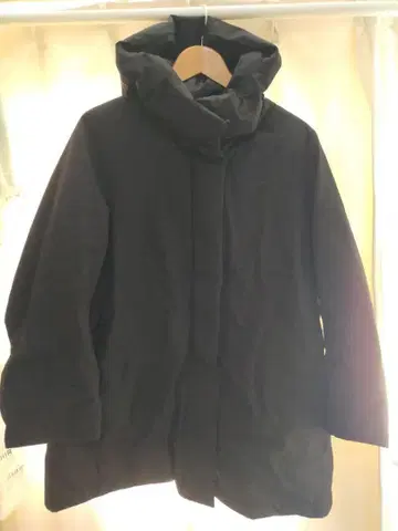 유니클로 하이브리드 다운 숏코트 2021 WOMEN M