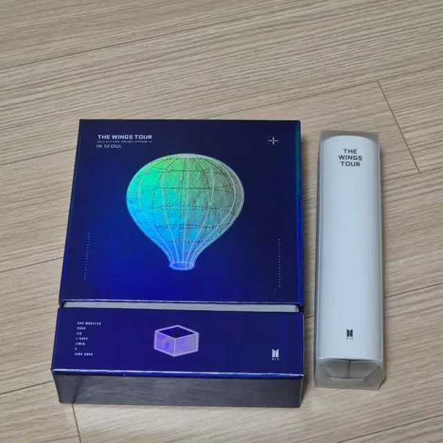 방탄 bts 윙즈 dvd 포스터 세트 팔아요 (포카X)