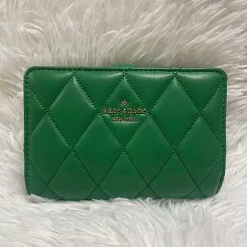 케이트 스페이드 퀼팅 지갑 KA591