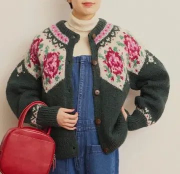 CHILD WOMAN 네팔 길 박스 꽃무늬 풀오버