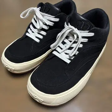 노스웨이브 에스프레소 크림 27cm 블랙 NORTHWAVE