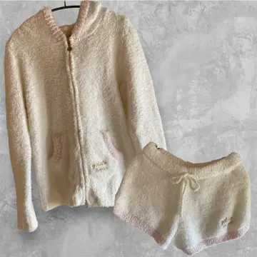 젤라또피케 ( F ) 새상품급*푹신푹신 룸웨어*셋업