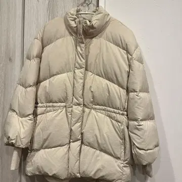 어반 리서치 드로스트 다운 자켓