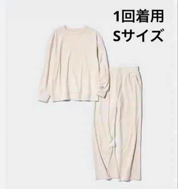 UNIQLO 울트라 스트레치 스무스 세트 내추럴 S 사이즈