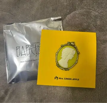 미세스 그린애플 BABEL 핀 배지 후지와라 료카