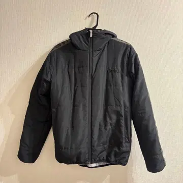 아레나 아우터 후드 부착