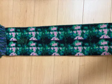 MONTMARTRE NEW YORK 머플러