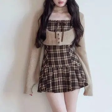 BunnyLis 퍼 볼레로 x 체크 미니 원피스