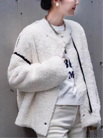 [새상품] allureville 알아바일 페이크 푸들 퍼 블루종