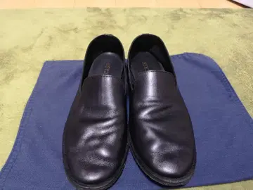 BICASH 블랙 로퍼