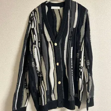 SENSE OF PLACE 스트라이프 가디건