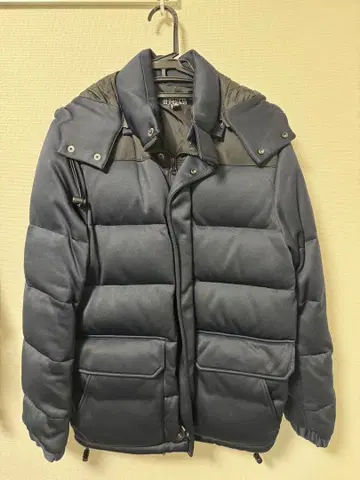 BLUE WORK 후드 부착 다운 자켓 네이비 투모로우랜드