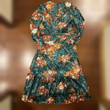 그레이스 콘티넨탈 롱 꽃무늬 원피스