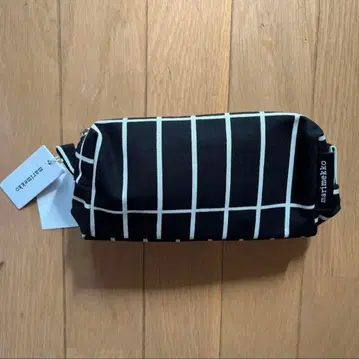 marimekko Tiiliskivi Tiise 파우치