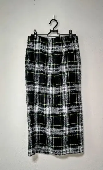 타로 호리우치 타이트 스커트