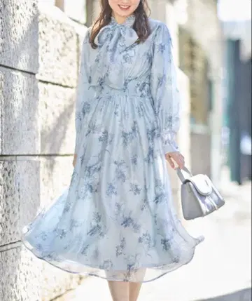[토코 옷장] 보타이 리본 원피스 꽃무늬 원피스 스카이블루 원피스