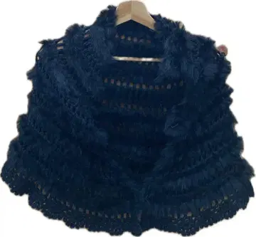 블랙 케이프 아크릴과 토끼 M-L 사이즈