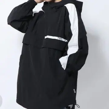 스나이델 x FILA 콜라보 후드 부착 윈드 브레이커 F 새상품급 초특가