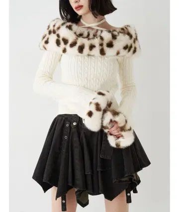 jouetie 퍼 도킹 오프숄더 니트