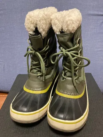 [ 익명 배송 ] SOREL 방수 퍼 부츠 올리브 그린